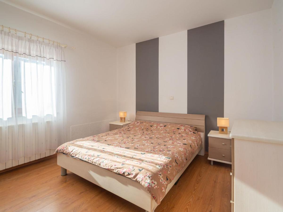 Apartment Iva-1 By Interhome Krnica Ngoại thất bức ảnh
